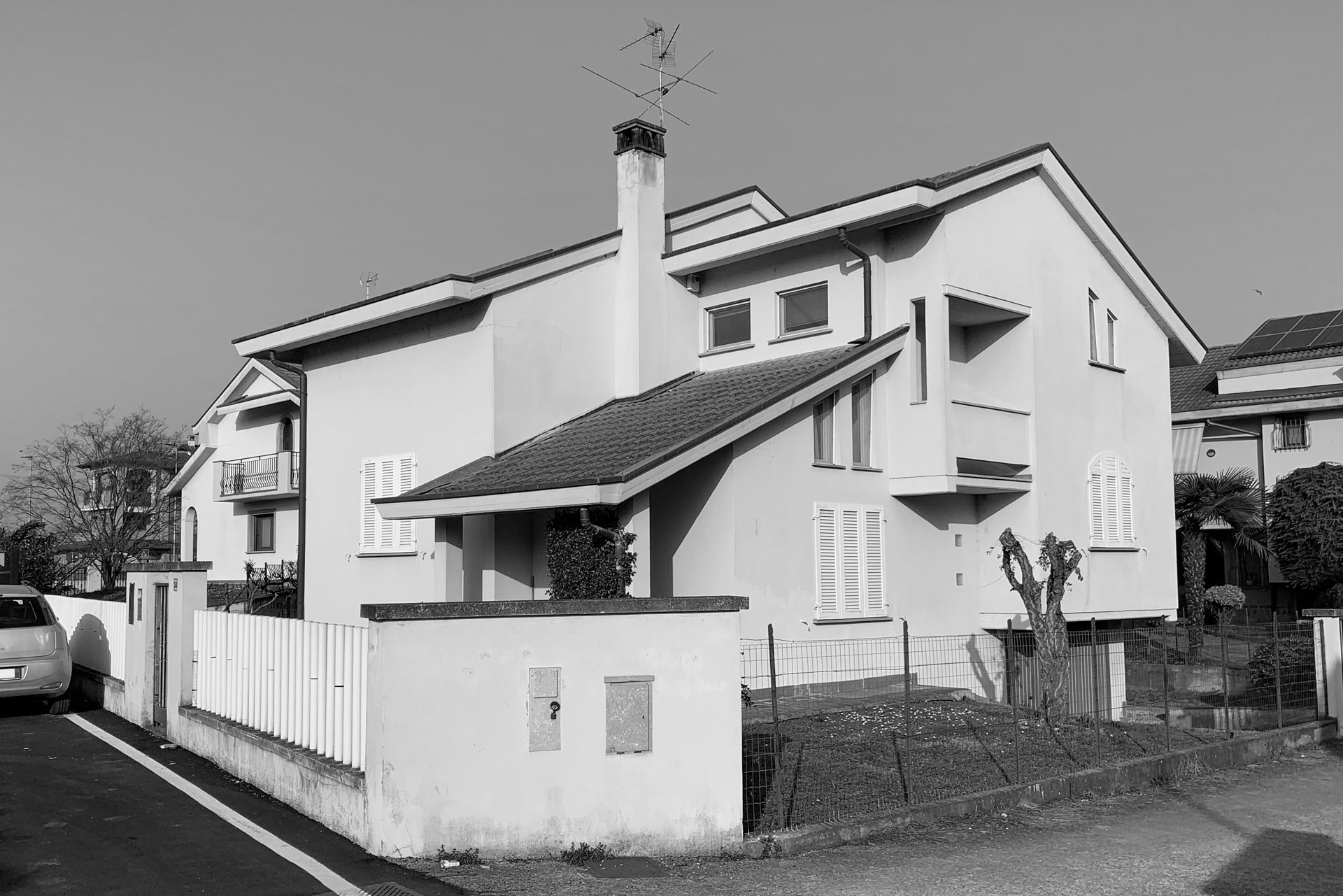 Villa SR - prospetto pre-intervento, lato sud-ovest