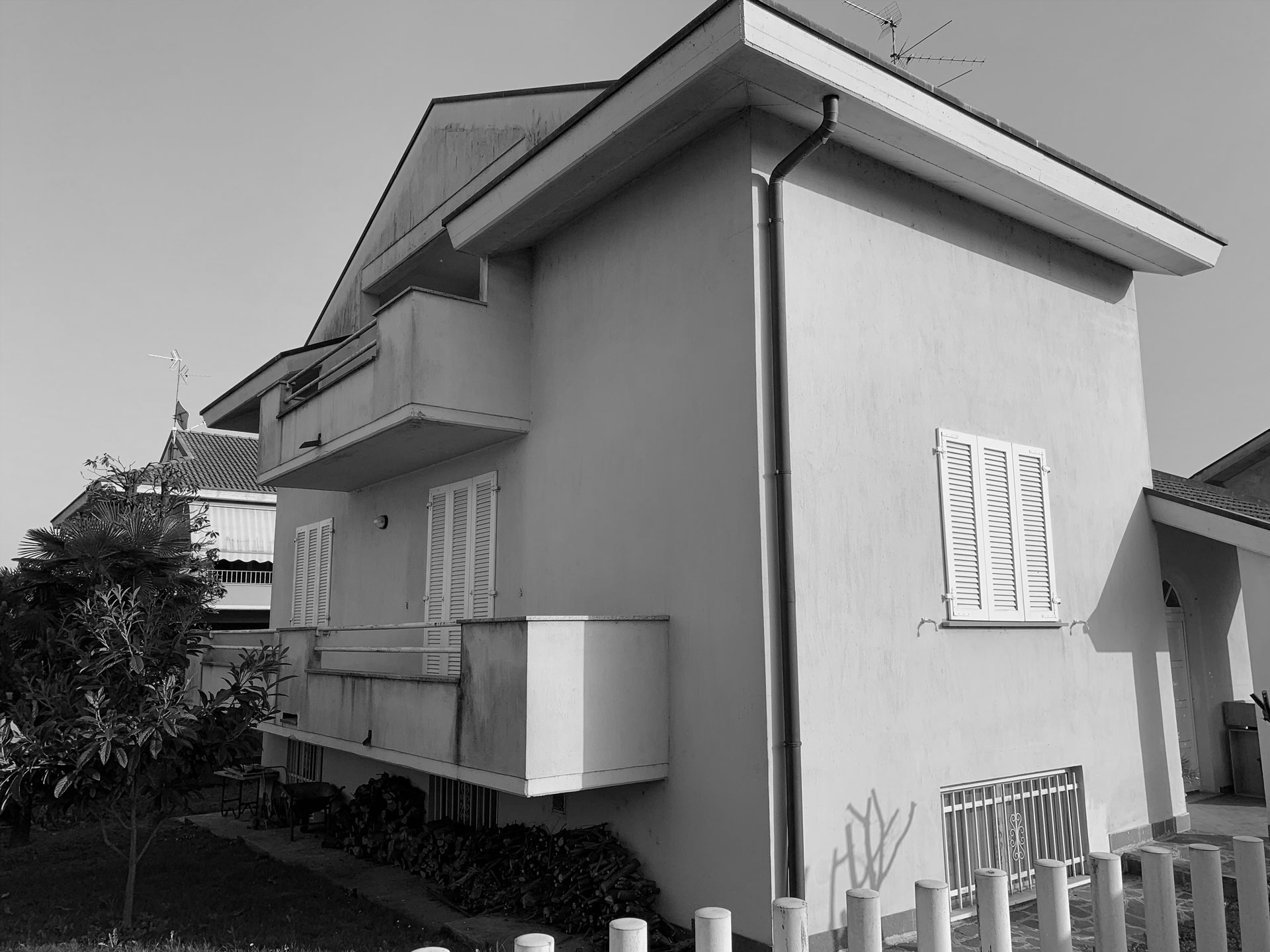 Villa SR - prospetto pre-intervento, lato nord-ovest